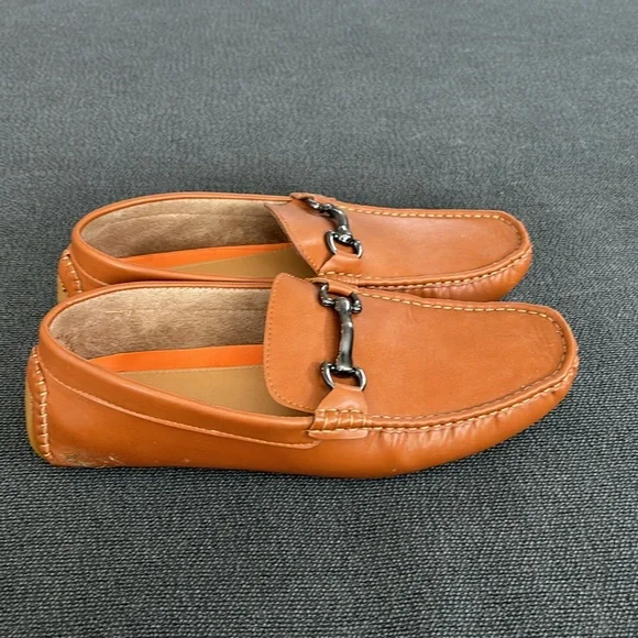 Men’s driving loafers. - Picture 2 of 6